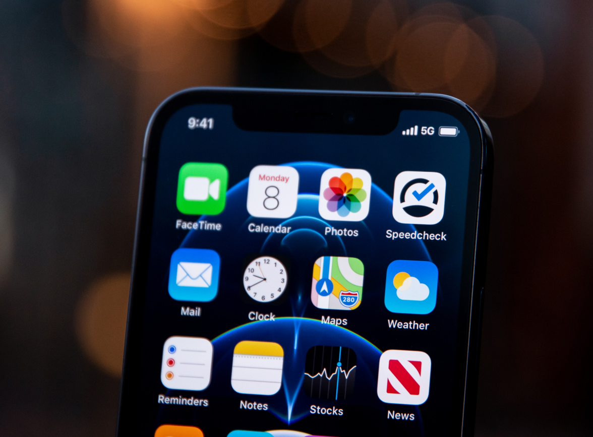 仓山苹果手机维修分享为什么 iPhone 12 在冬季会自动关机 