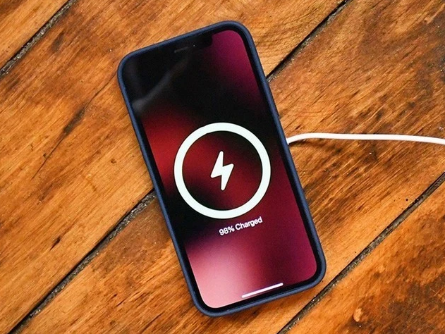 仓山苹果手机维修分享iPhone 12可以随便充电吗 